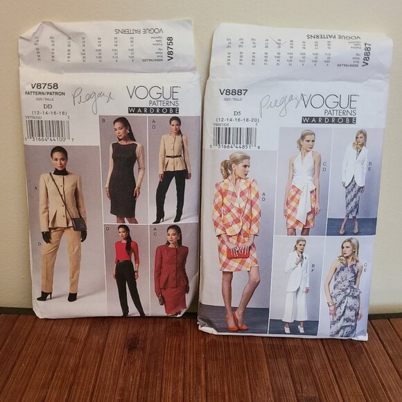 Vintage Vogue Patterns - Picture 1 of 7